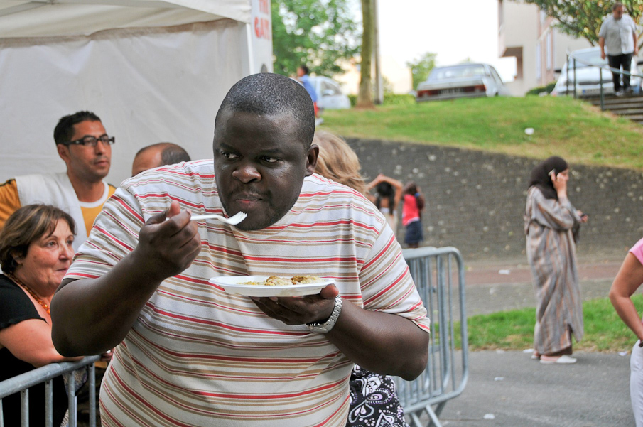 Maison de Quartier Champs Elysees Evry - Repas de Quartier en Musique 253.jpg